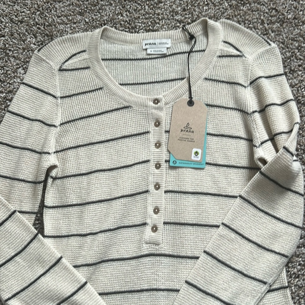 Prana long sleeve Milani Henley, nwt